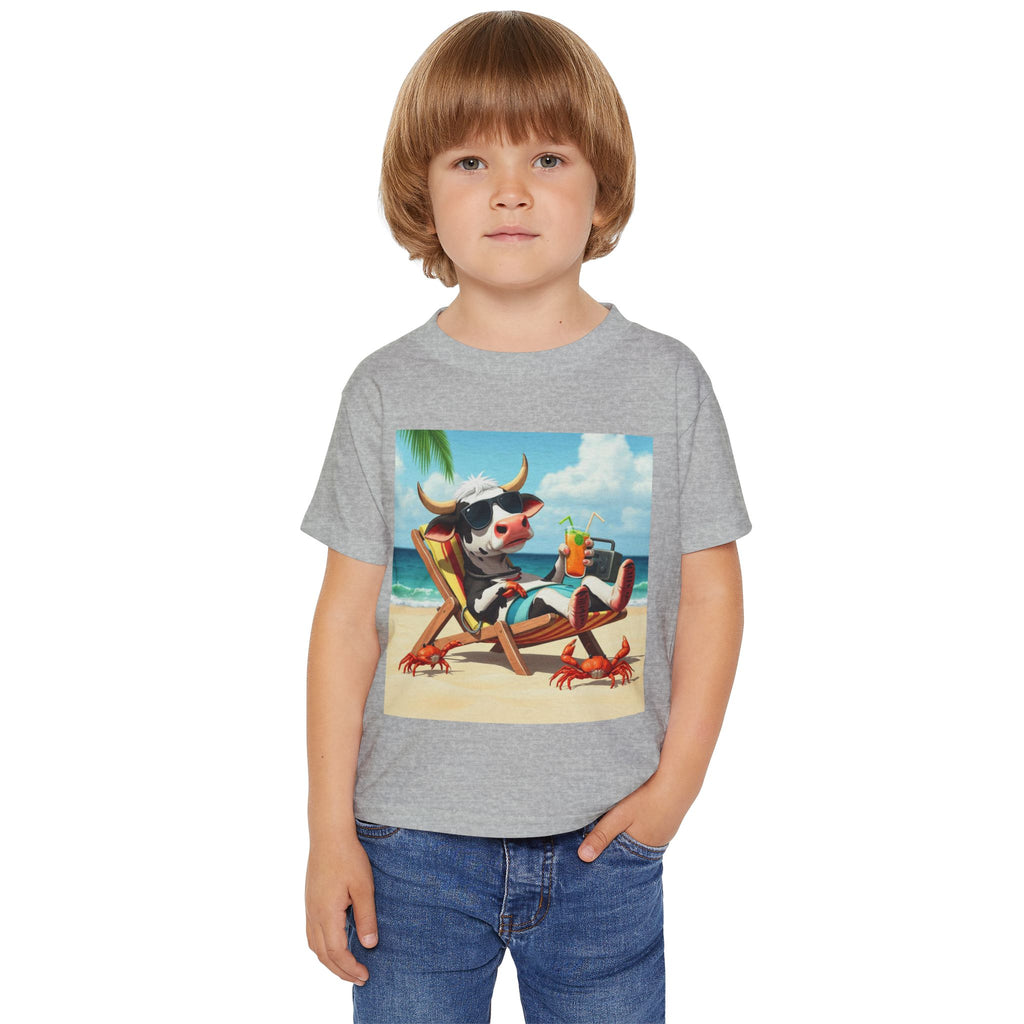Relaxing Beach Cow Graphic - Cute Cow Summer Vacation Tee