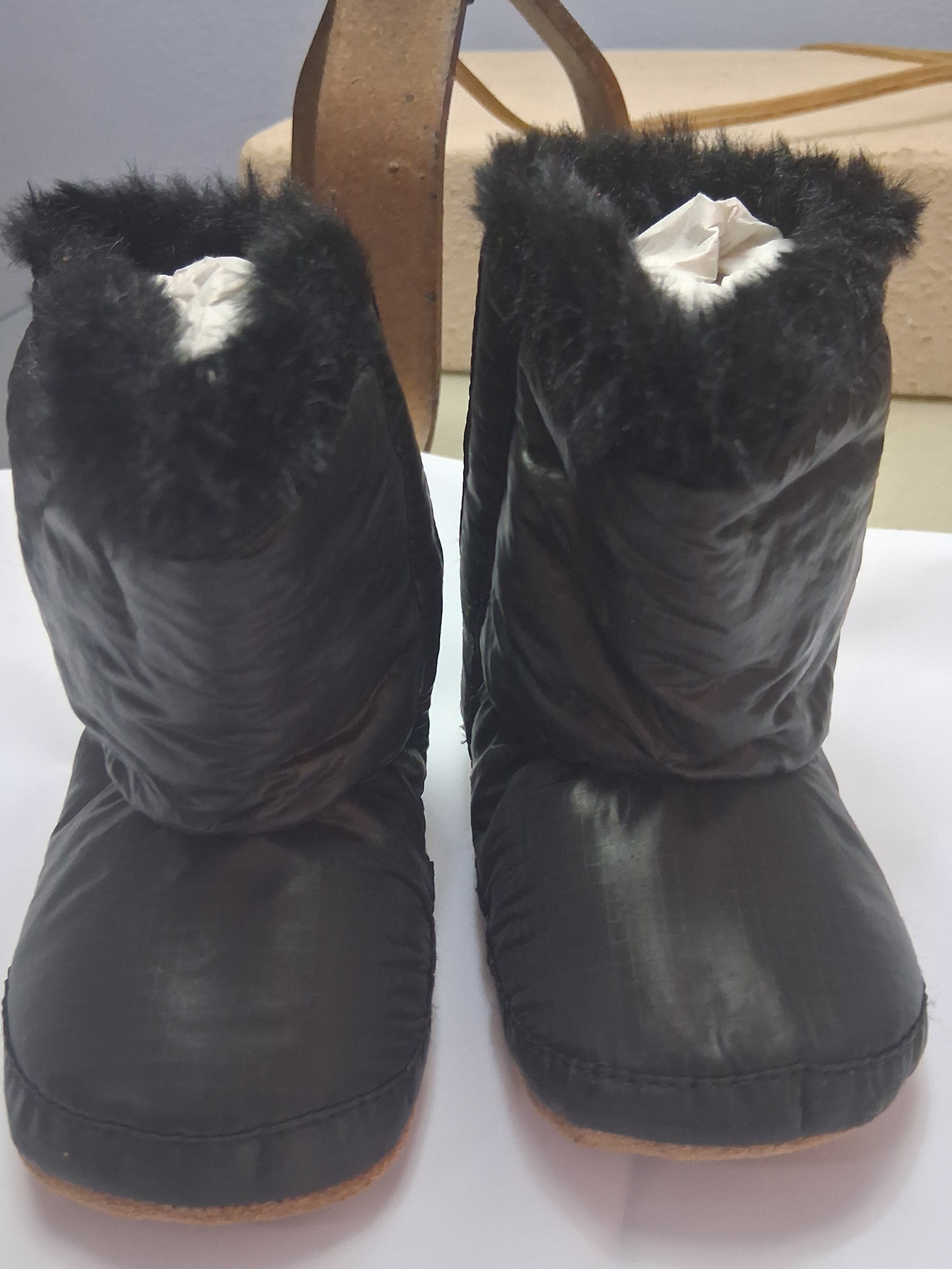 Toddler Soft Soled Boots 12-18 months