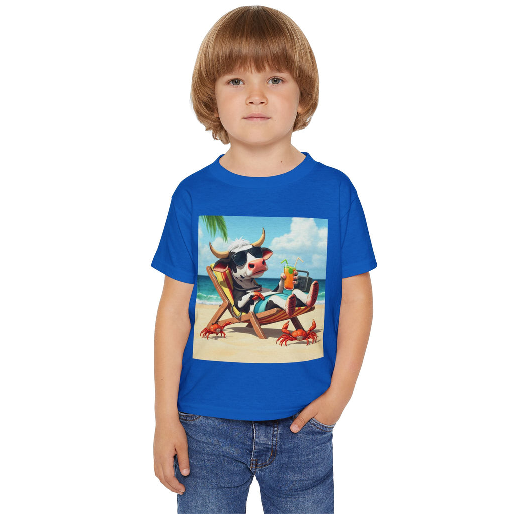 Relaxing Beach Cow Graphic - Cute Cow Summer Vacation Tee